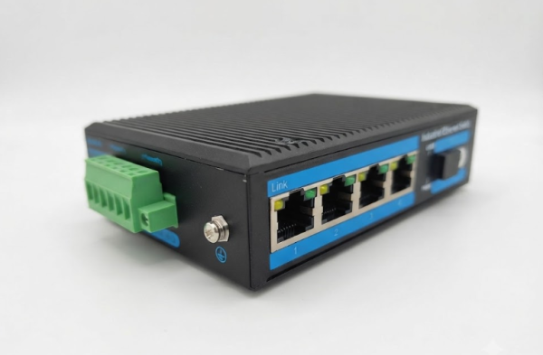 ExeLink ISF1005 neupravljivi industrijski switch 4x10/100 Base-TX porta 1x100Base-FX SC Port - Image 2